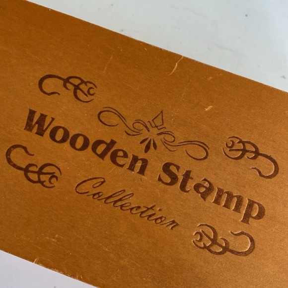Vintage Wooden Box Collection of Wood Stamps. Alphabet, Numbers - Picture 3 of 8